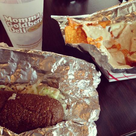 Momma Goldberg's Deli