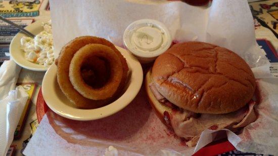Larry's Real Pit BBQ